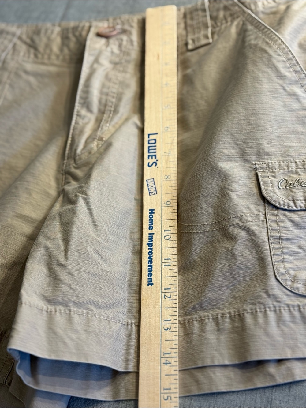 Cabela's Women's Khaki Cargo Utility Hiking Shorts Size 10 Cotton Tencel Blend - Picture 8 of 10